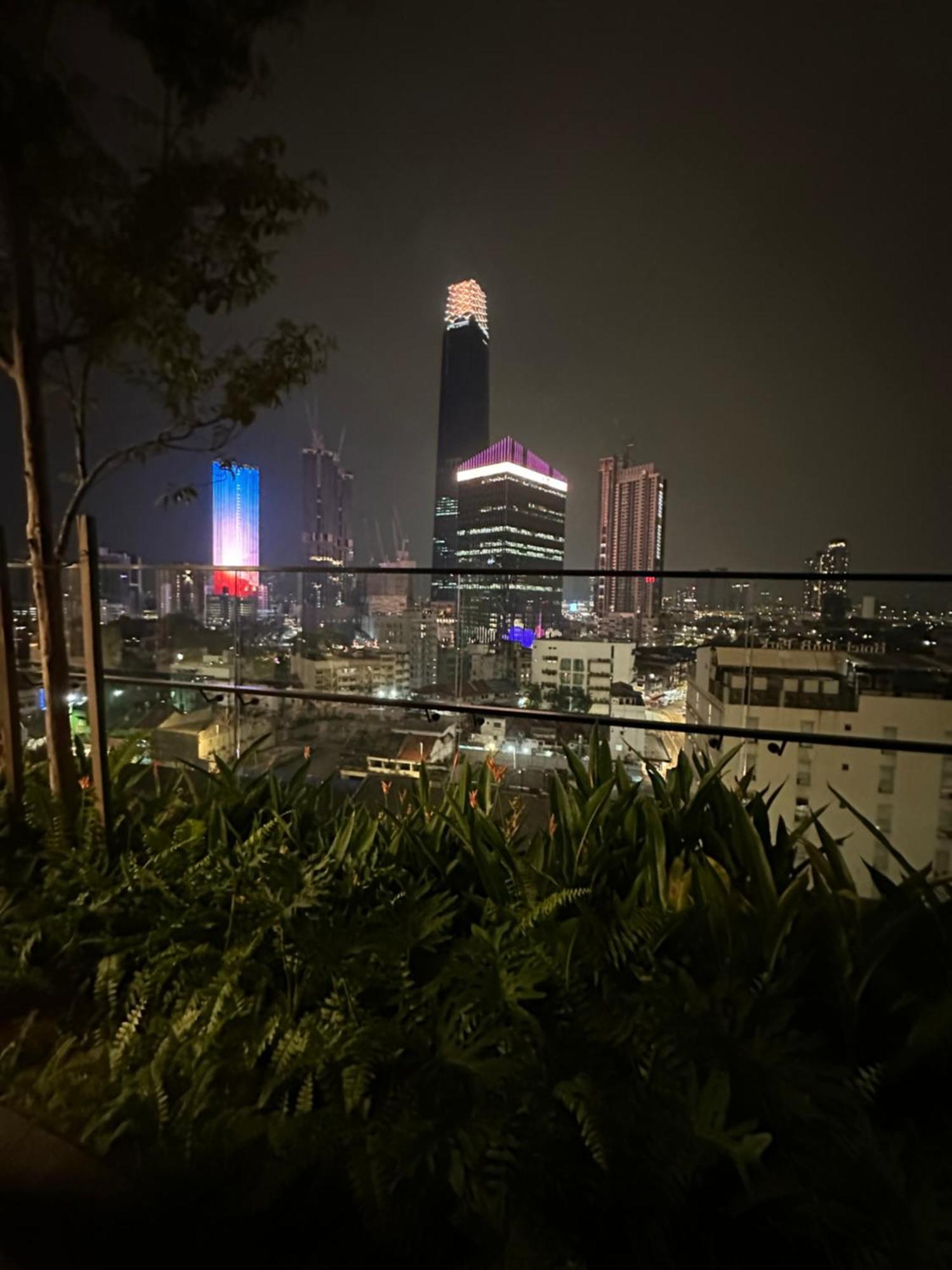 Klcc Suites At Axon Residence Kuala Lumpur Exterior photo